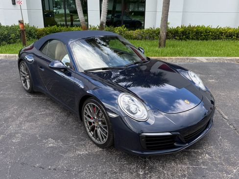 Used 2019 Porsche 911 Carrera S RWD image 11