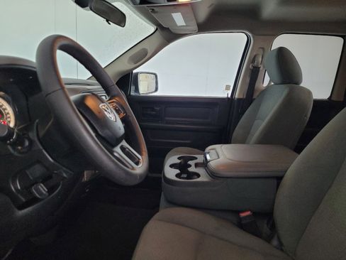 Used 2017 RAM 1500 Express w/ Express Value Package AWD/4WD image 17