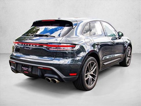 Used 2022 Porsche Macan S AWD/4WD image 5