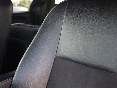 Used 2019 Dodge Grand Caravan GT FWD image 30