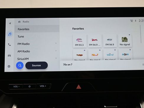 Certified 2024 Toyota Venza XLE image 22