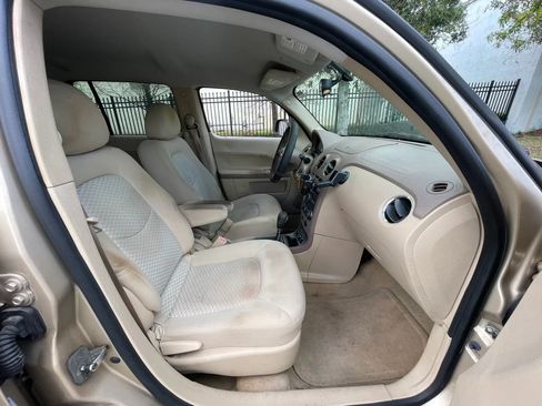 Used 2007 Chevrolet HHR LS image 22