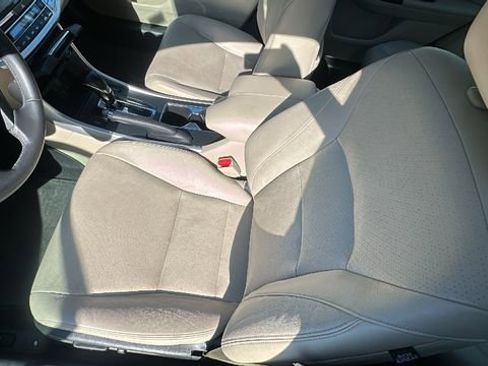 Used 2015 Honda Accord EX-L image 21