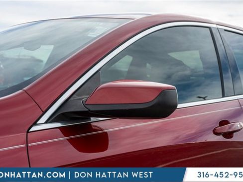 Used 2020 Chevrolet Malibu LT image 25