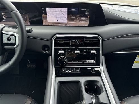 New 2026 Nissan Armada SL w/ Captain's Chari Seat Package image 16