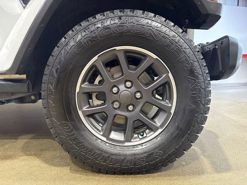 Used 2021 Jeep Gladiator Overland w/ Popular Equipment Package AWD/4WD image 62