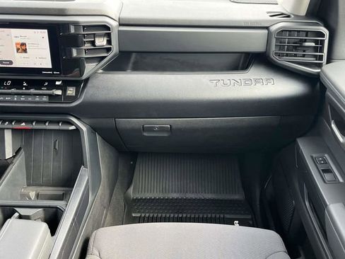 Used 2023 Toyota Tundra SR5 w/ SR5 Convenience Package AWD/4WD image 18