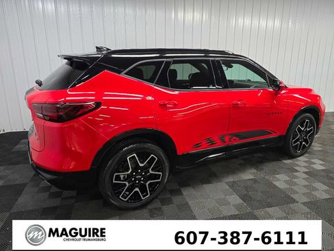 Used 2023 Chevrolet Blazer RS w/ Enhanced Convenience Package AWD/4WD image 6