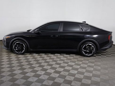 Used 2025 Kia K4 EX image 13