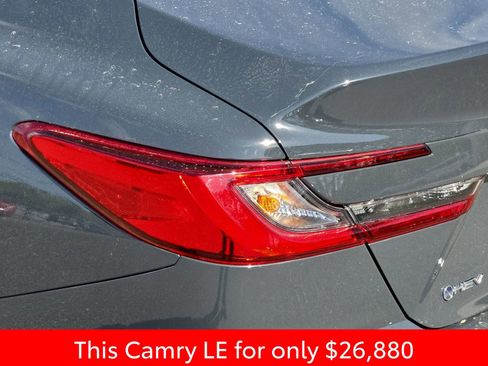 Used 2025 Toyota Camry LE FWD image 40