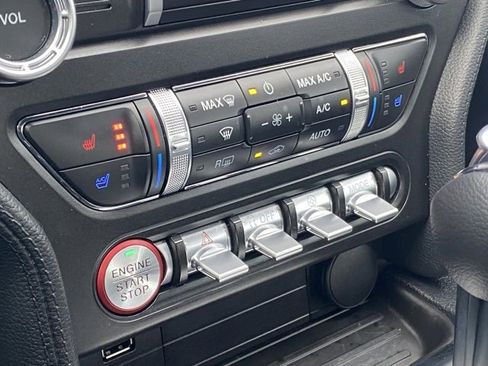 Used 2021 Ford Mustang Premium image 20