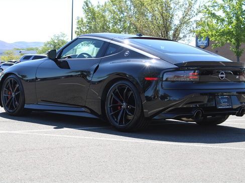 Used 2025 Nissan Z Performance w/ Floor Mat Package RWD image 13