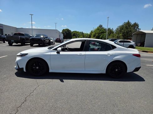 Certified 2025 Toyota Camry SE w/ Convenience Package FWD image 4