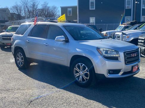Used 2016 GMC Acadia SLT w/ Open Road Package AWD/4WD image 3