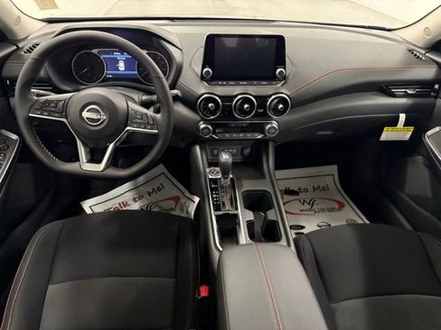 New 2025 Nissan Sentra SR image 15