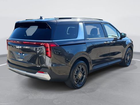 New 2026 Kia Carnival EX image 5