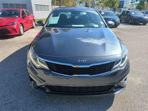 Used 2020 Kia Optima S image 3