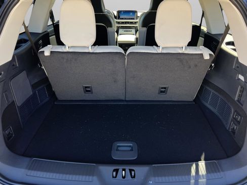 New 2026 Lincoln Aviator Reserve image 31