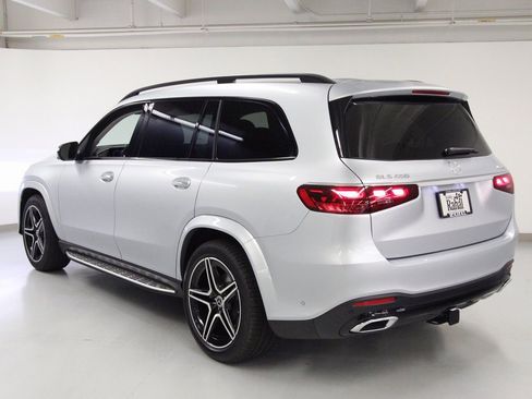New 2026 Mercedes-Benz GLS 450 4MATIC image 6