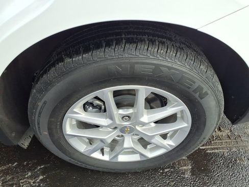 Used 2023 Chevrolet Equinox LT AWD/4WD image 23