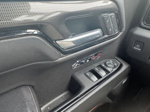 Certified 2023 GMC Sierra 1500 AT4 w/ Technology Package AWD/4WD image 19