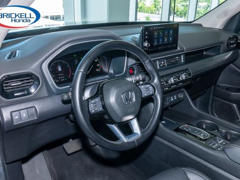 Certified 2024 Honda Pilot EX-L image 17