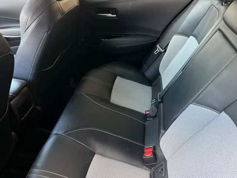 Used 2021 Toyota Corolla XSE FWD image 5