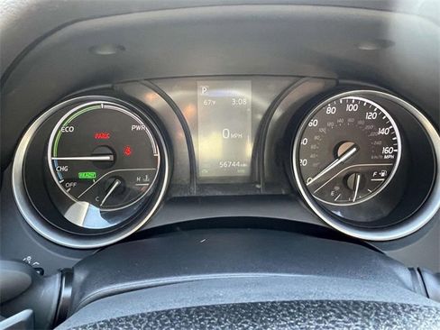 Used 2024 Toyota Camry SE image 25