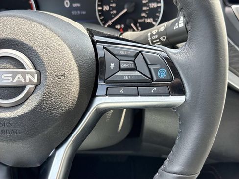 Used 2023 Nissan Altima 2.5 SL FWD image 14