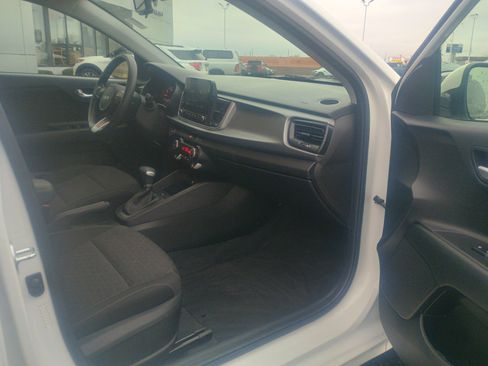 Used 2022 Kia Rio S w/ Technology Package image 14