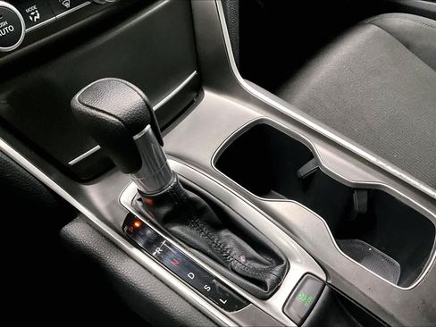 Used 2020 Honda Accord LX image 16