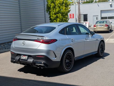 New 2025 Mercedes-Benz GLC 43 AMG 4MATIC Coupe image 3