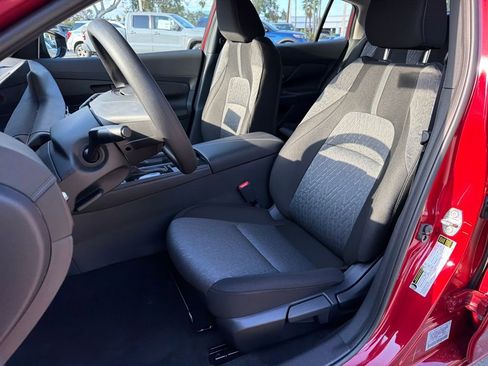 New 2026 Nissan Sentra SV w/ Floor Mat Package FWD image 27