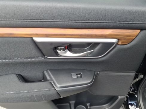 Used 2021 Honda CR-V EX image 8