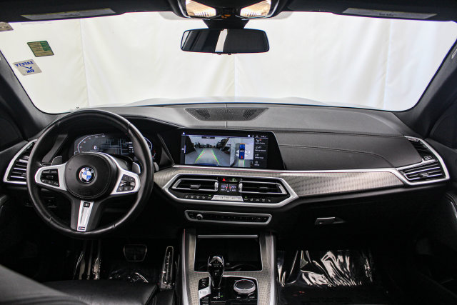 Used 2022 BMW X5 xDrive40i w/ M Sport Package AWD/4WD image 23