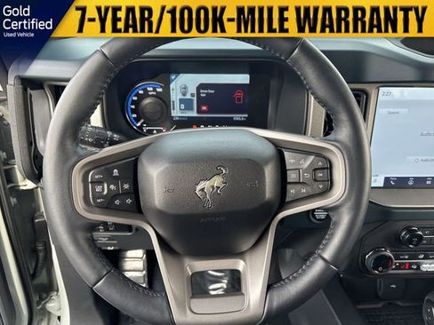 Used 2024 Ford Bronco Outer Banks image 23
