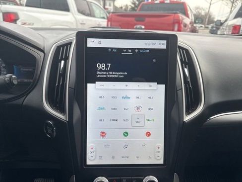 Certified 2022 Ford Edge SEL w/ Convenience Package image 18