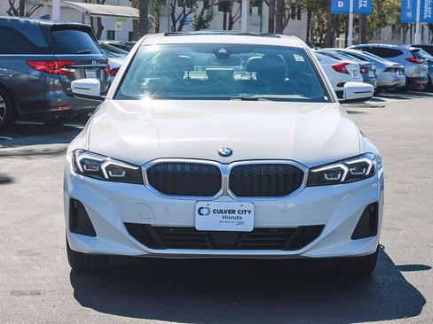 Used 2025 BMW 330i xDrive Sedan image 2