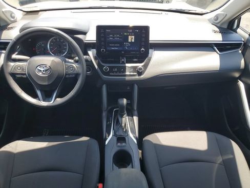 Used 2022 Toyota Corolla Cross LE w/ Moonroof Package FWD image 26