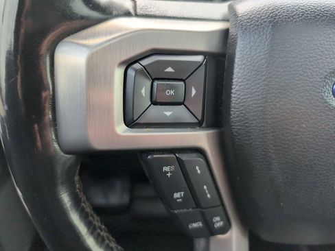 Used 2018 Ford F150 Platinum w/ Equipment Group 701A Luxury image 17