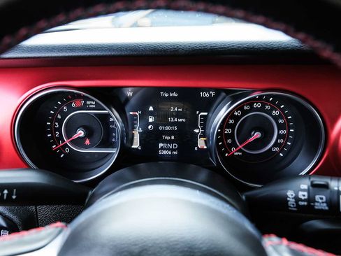 Used 2021 Jeep Wrangler Unlimited Rubicon AWD/4WD image 56