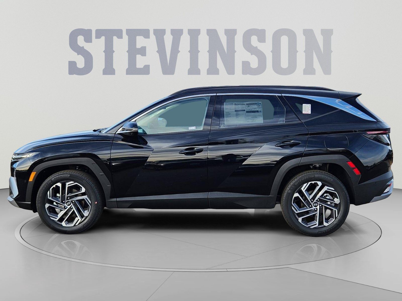 New 2026 Hyundai Tucson Limited AWD/4WD image 2