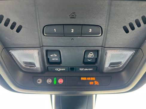 Certified 2021 Chevrolet Blazer RS FWD image 33