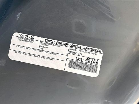 Used 2022 Dodge Durango GT image 35