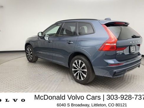 Certified 2025 Volvo XC60 B5 Plus AWD/4WD image 4