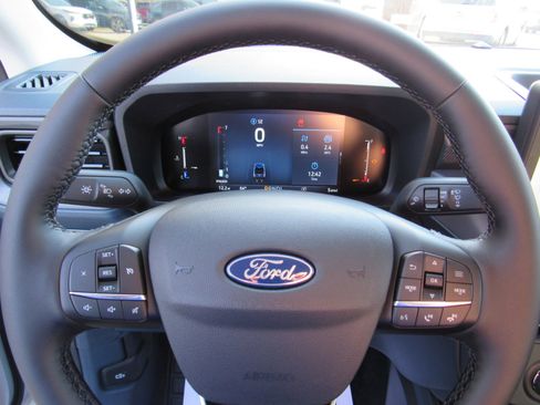 New 2025 Ford Maverick XLT w/ XLT Luxury Package image 13