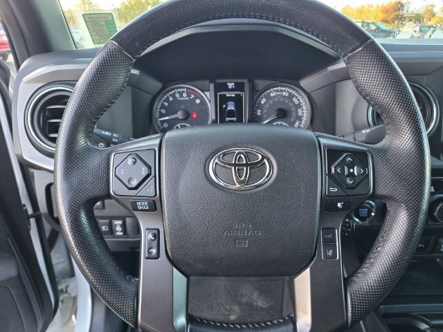 Certified 2023 Toyota Tacoma TRD Off-Road w/ TRD Premium Off Road Package AWD/4WD image 24