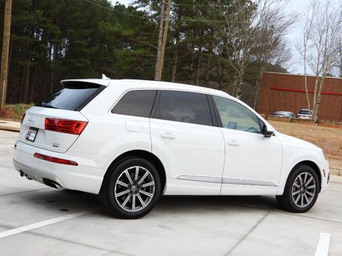 Used 2017 Audi Q7 3.0T Prestige image 25