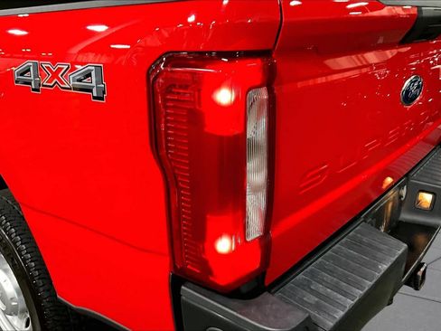 Used 2023 Ford F250 XL w/ Snow Plow Prep Package AWD/4WD image 29