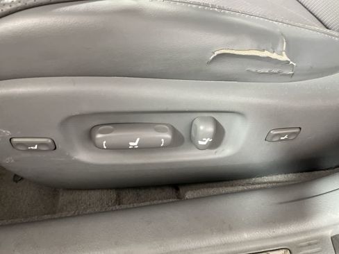 Used 2006 Toyota Avalon Limited FWD image 14